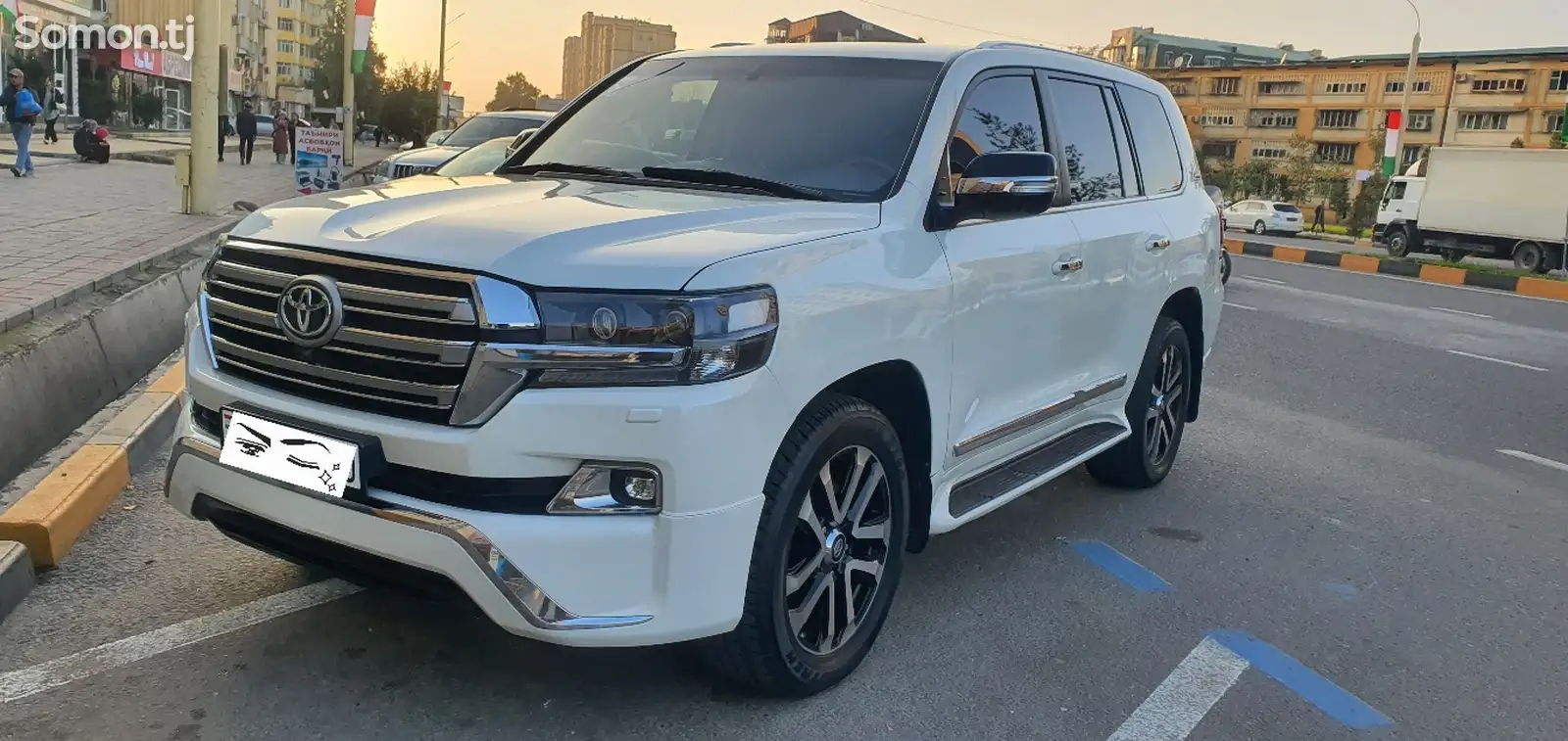 Toyota Land Cruiser, 2018-1