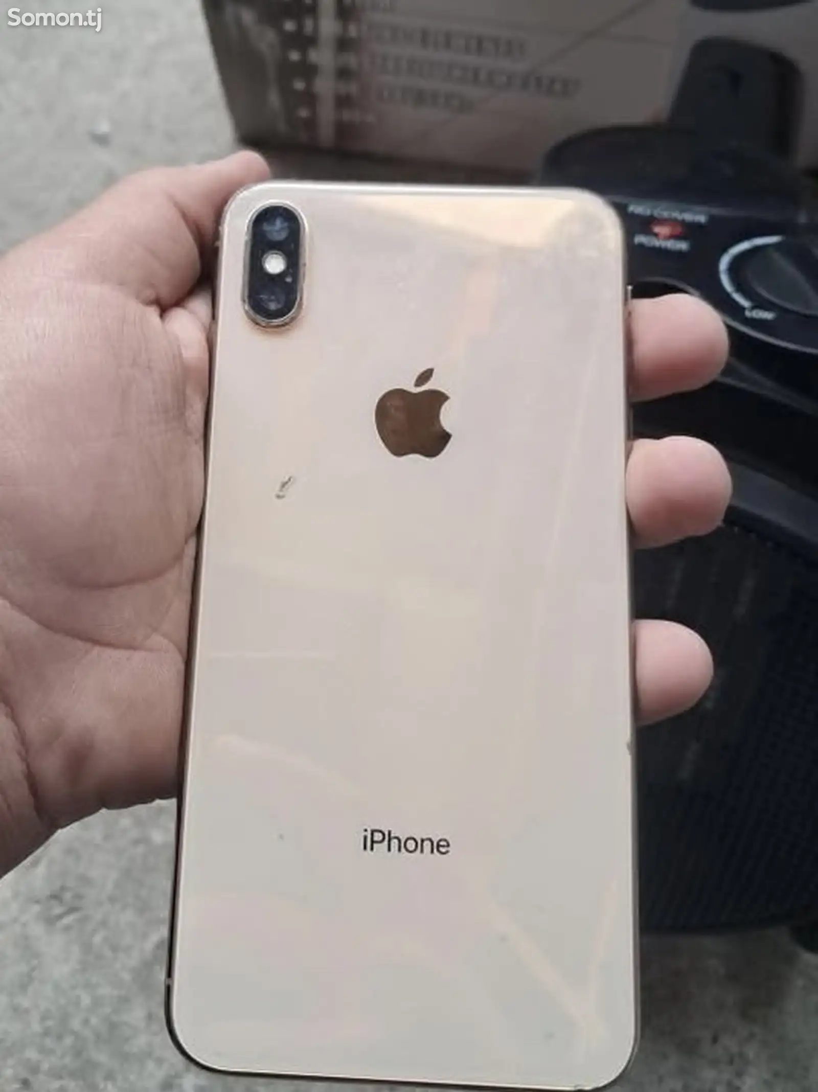 Apple iPhone Xs Max, 64 gb, Gold-1