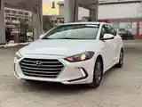 Hyundai Elantra, 2017-2