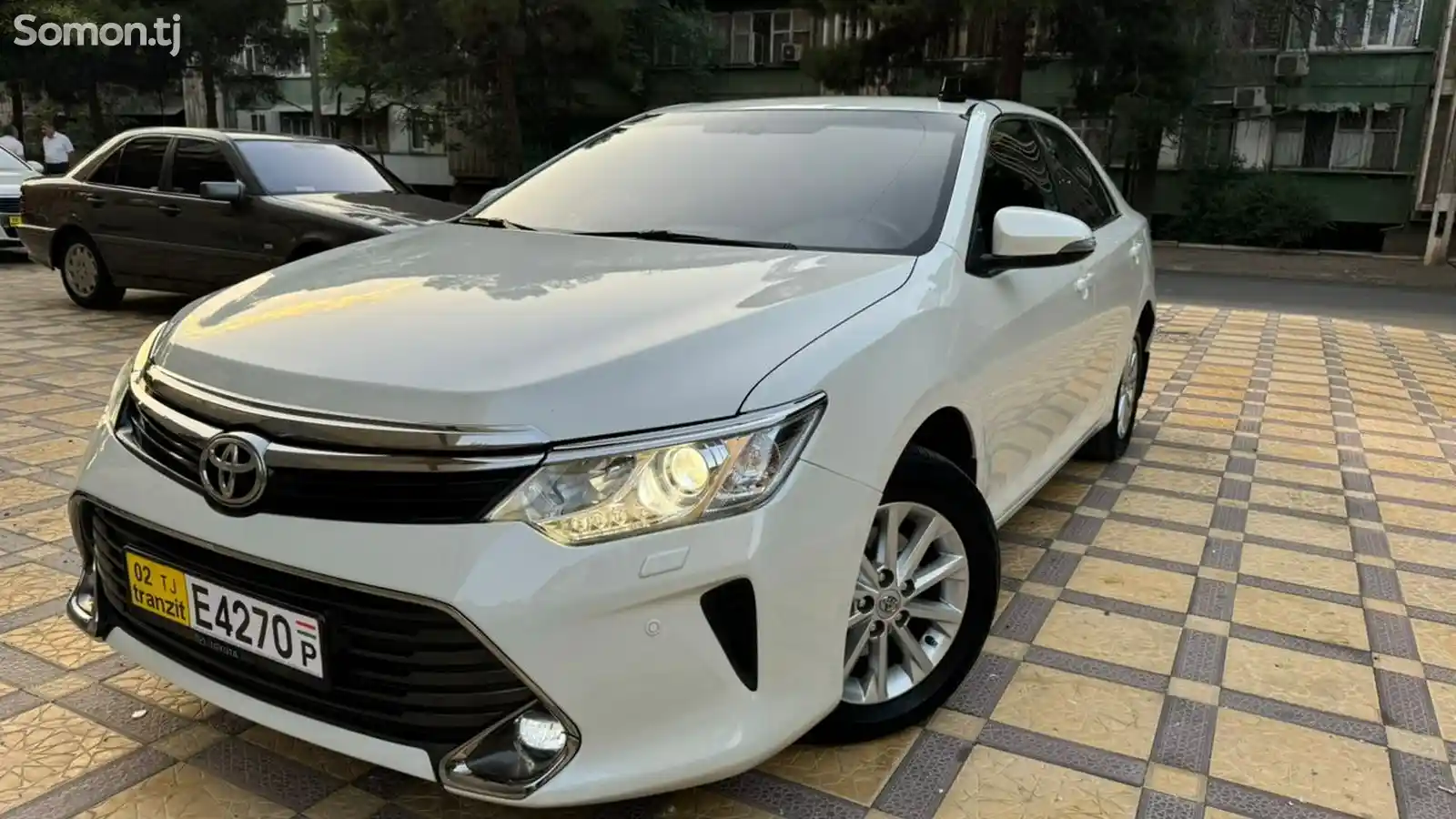 Toyota Camry, 2017-4