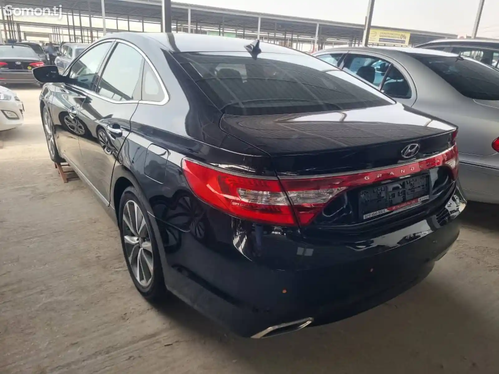 Hyundai Grandeur, 2015-3