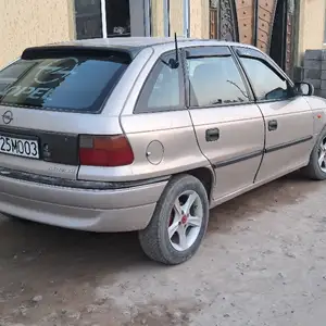 Opel Astra F, 1995