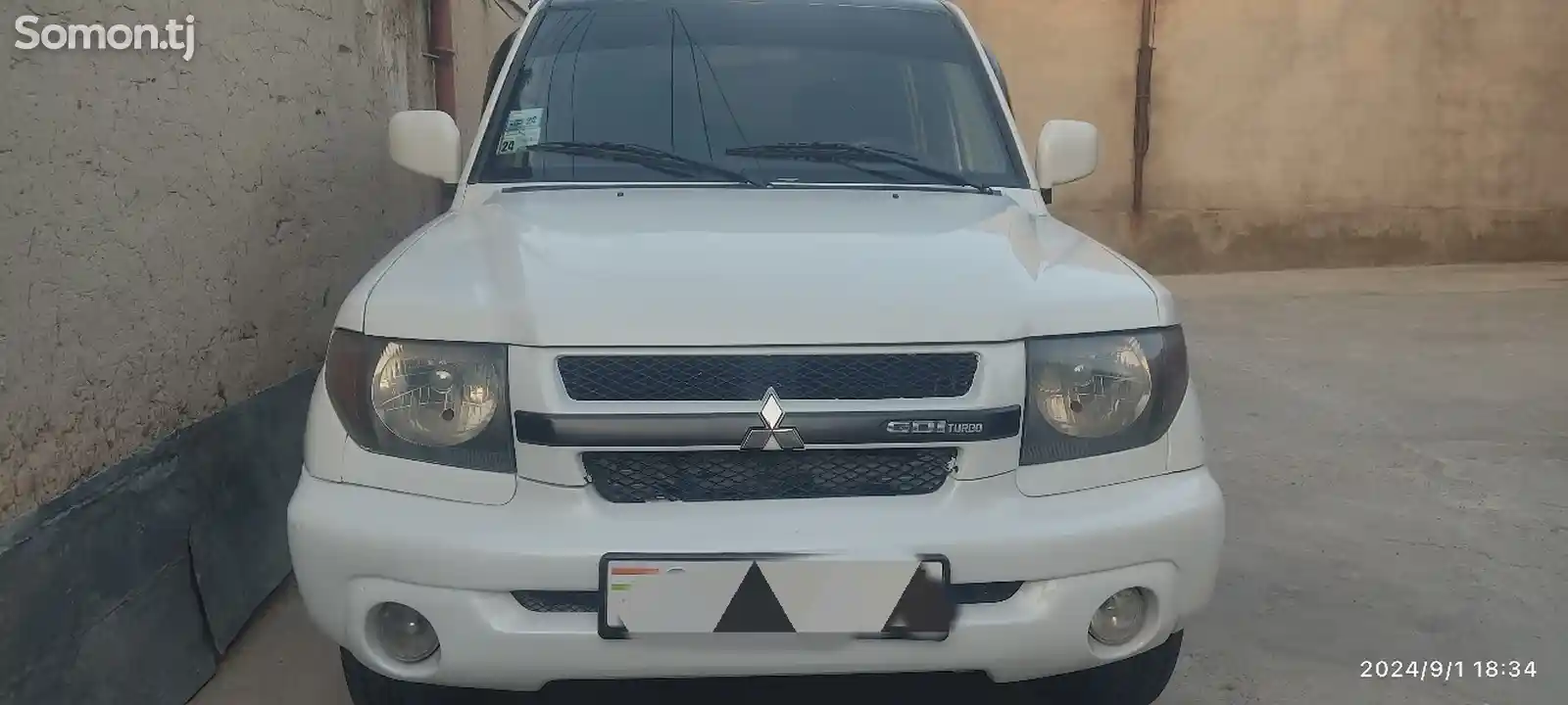 Mitsubishi Pajero IO, 2001-1