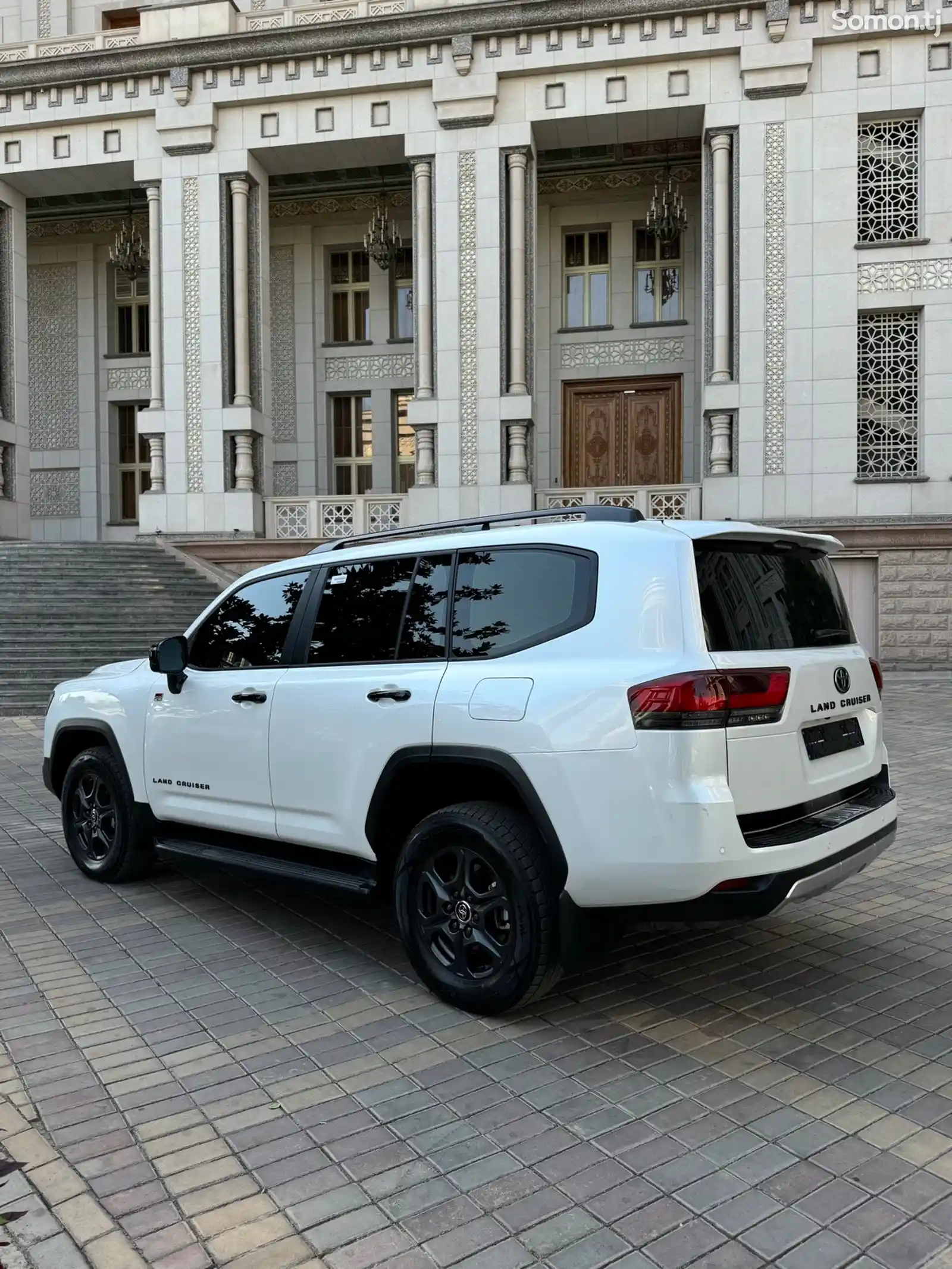 Toyota Land Cruiser, 2023-2