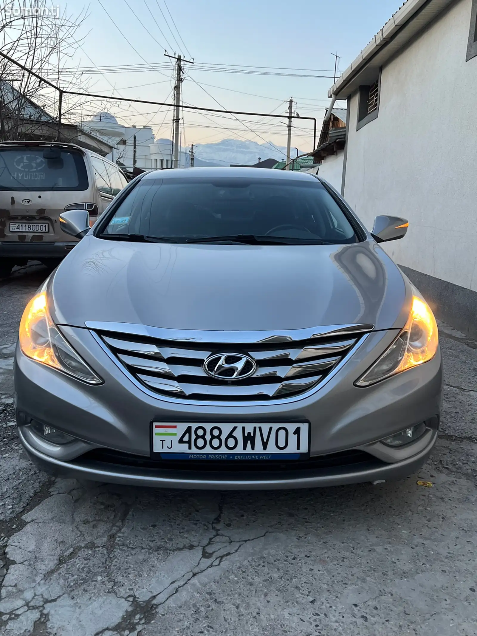 Hyundai Sonata, 2011-1