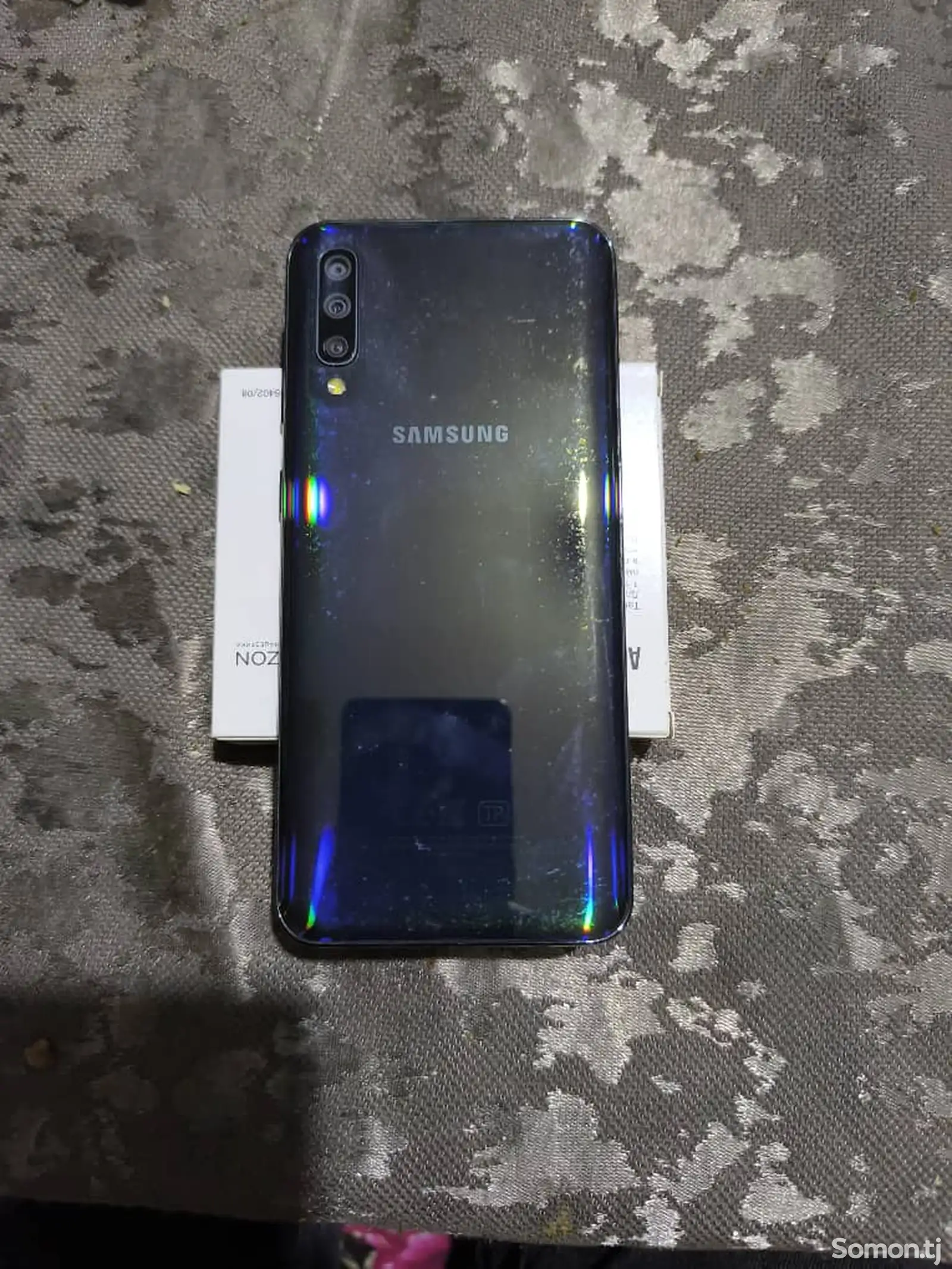 Samsung Galaxy A50-1