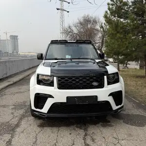 Land Rover Defender, 2023