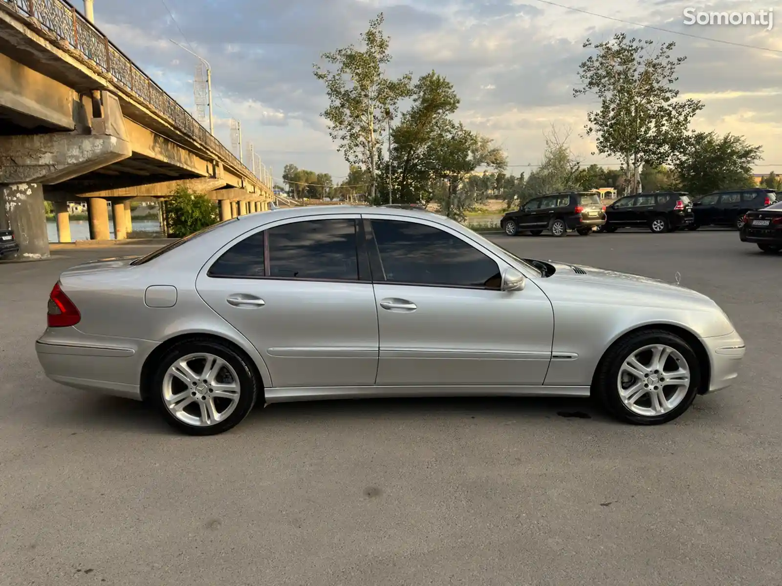 Mercedes-Benz E class, 2008-4