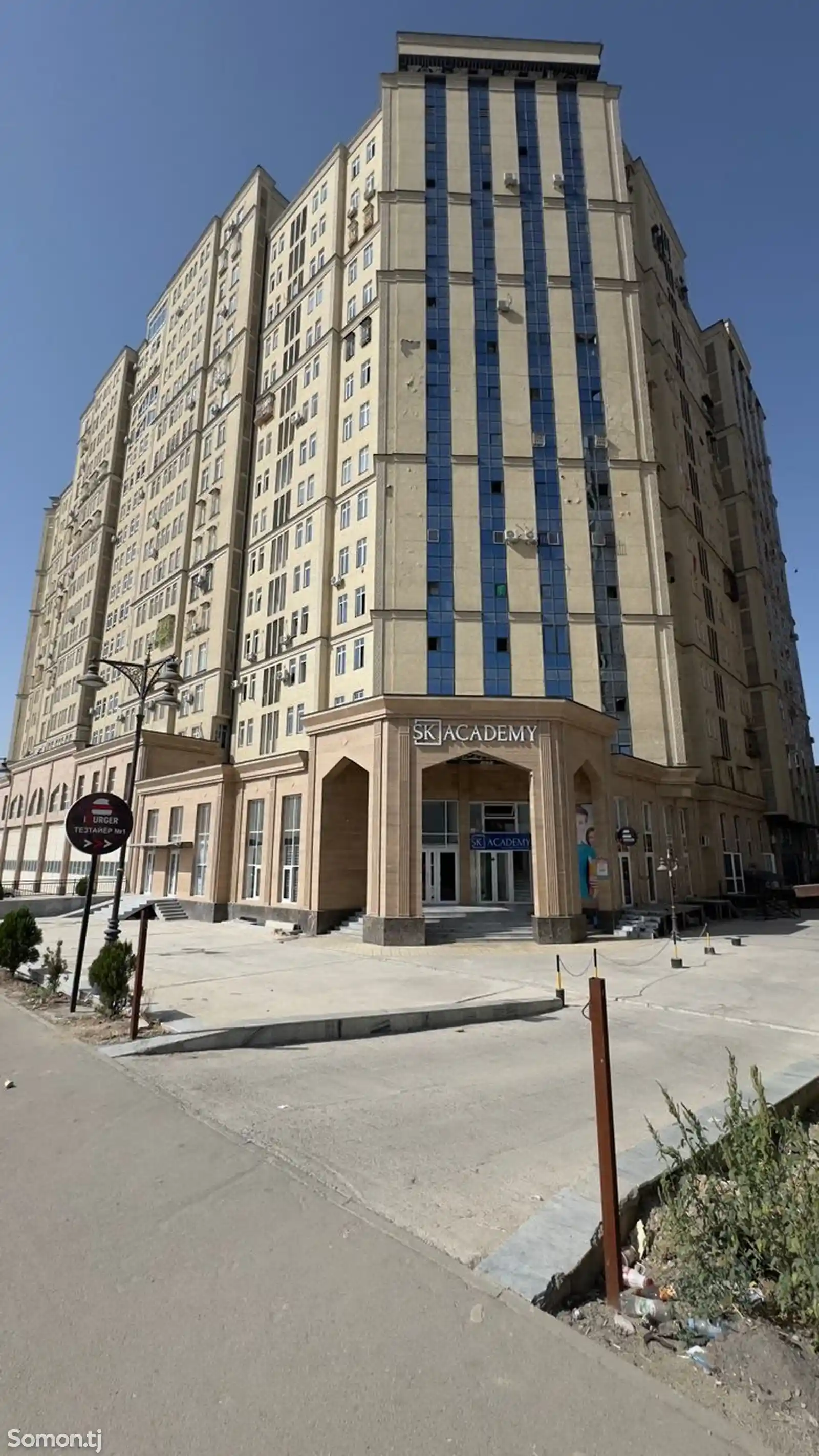 3-комн. квартира, 16 этаж, 181 м², Автоцентр-1