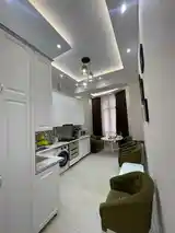 3-комн. квартира, 2 этаж, 100м², Ватан-5