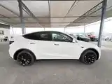 Tesla Model Y, 2025-4