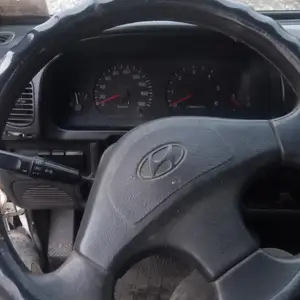 Бортовой грузовик Hyundai Porter, 2002