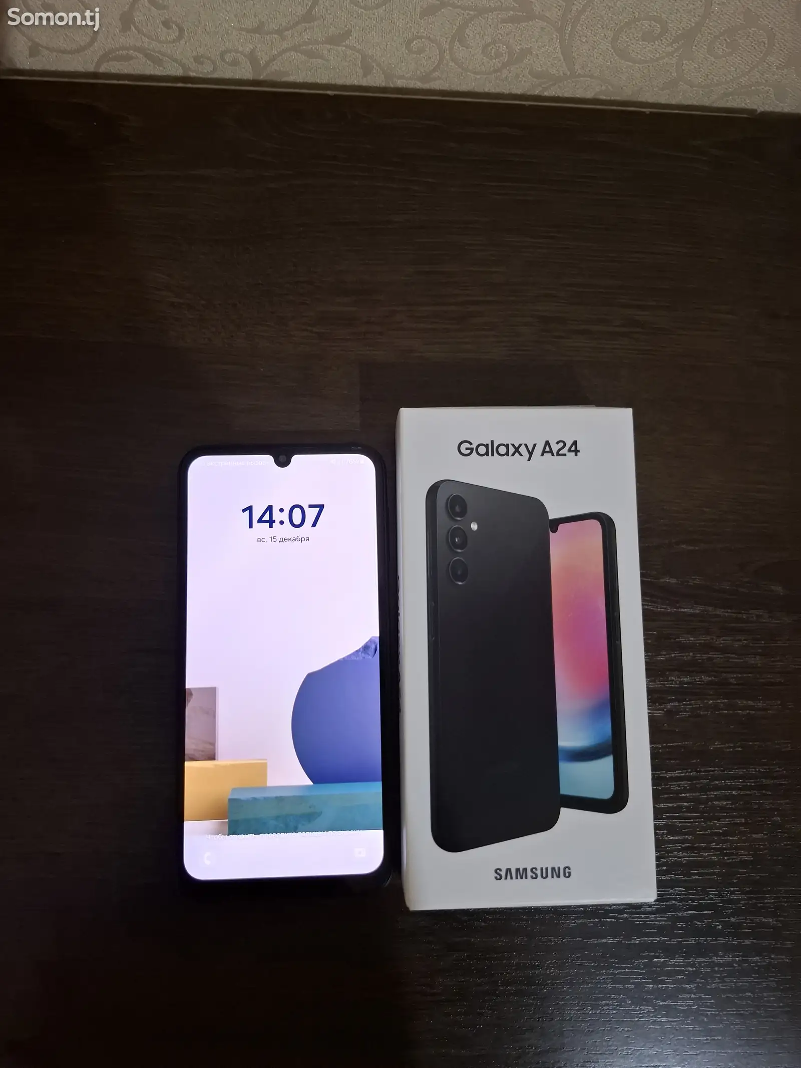 Samsung Galaxy A24-1