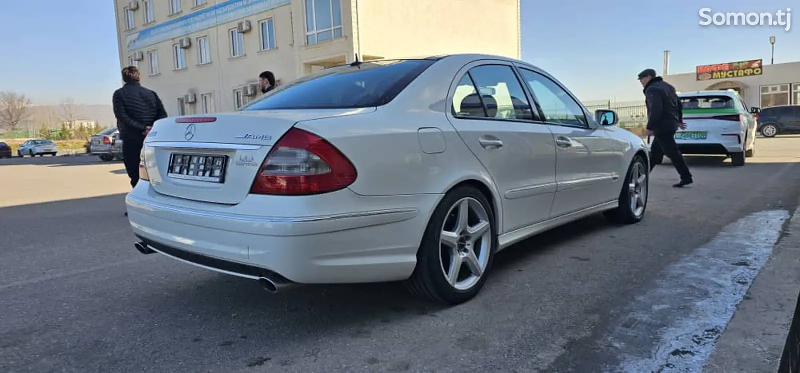 Mercedes-Benz E class, 2009-1