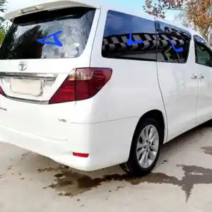 Стекла на Toyota Alphard