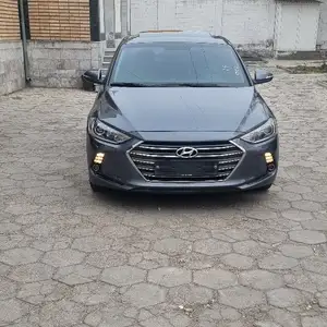 Hyundai Avante, 2016