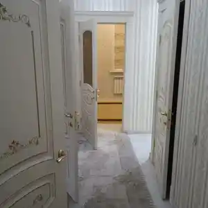 4-комн. квартира, 4 этаж, 100 м², Шохмансур