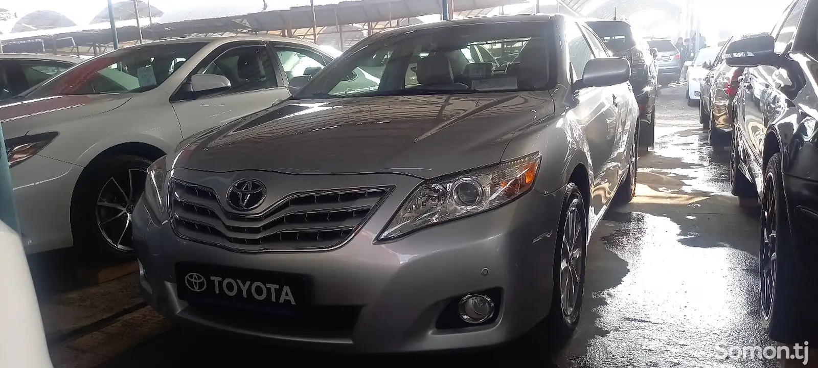 Toyota Camry, 2010-1