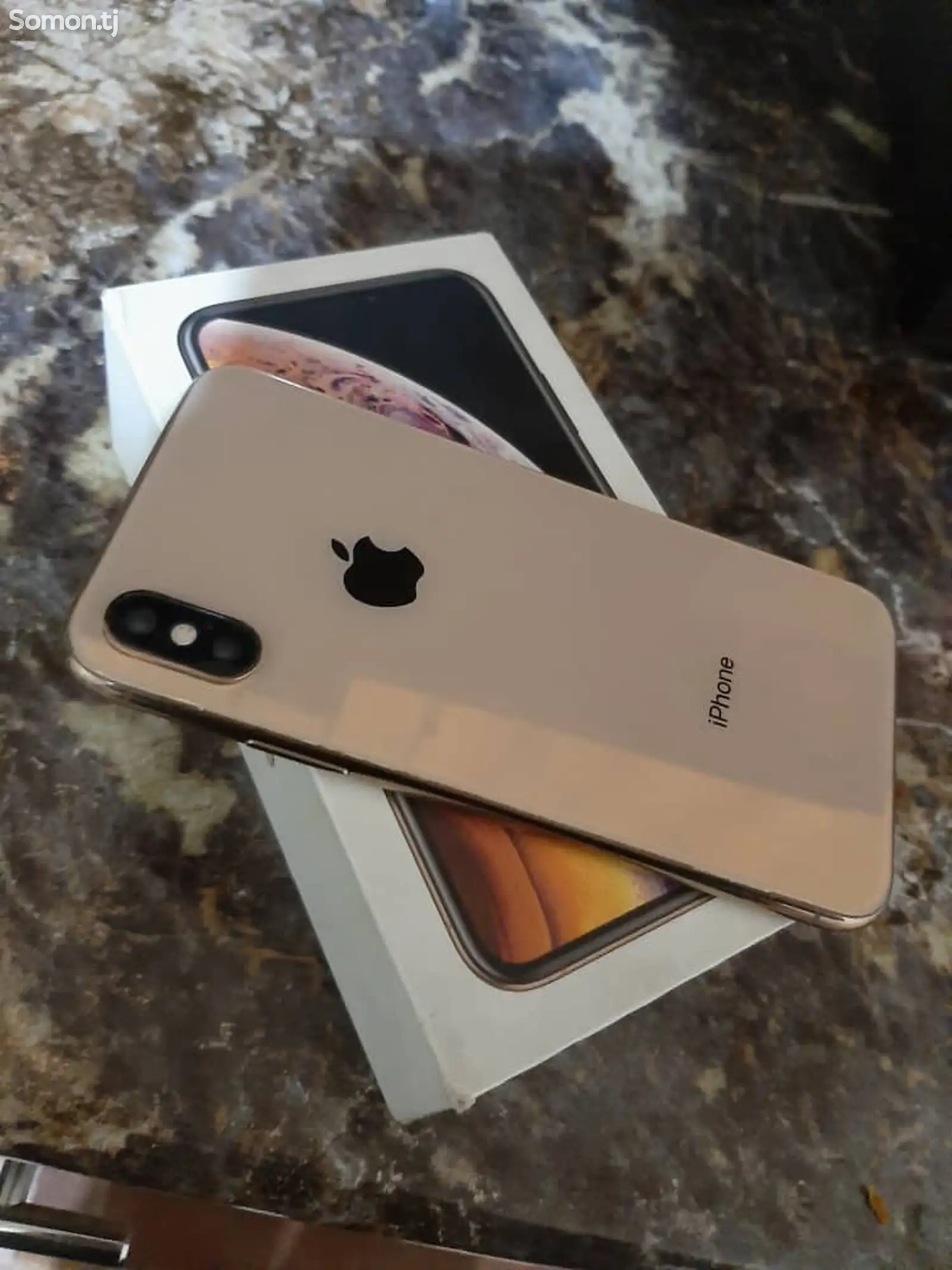 Apple iPhone Xs, 256 gb, Gold-1