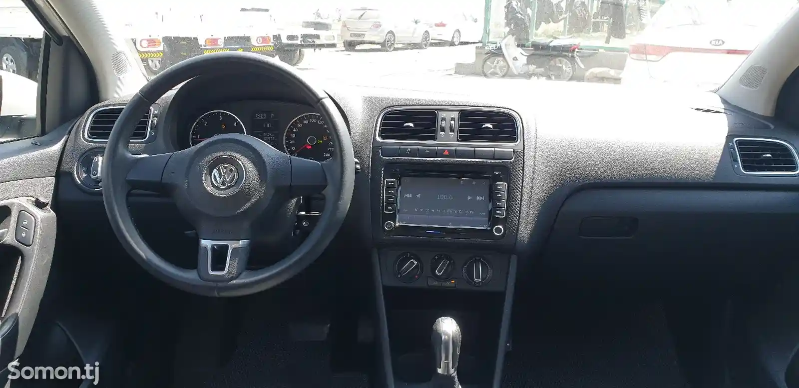 Volkswagen Polo, 2013-5