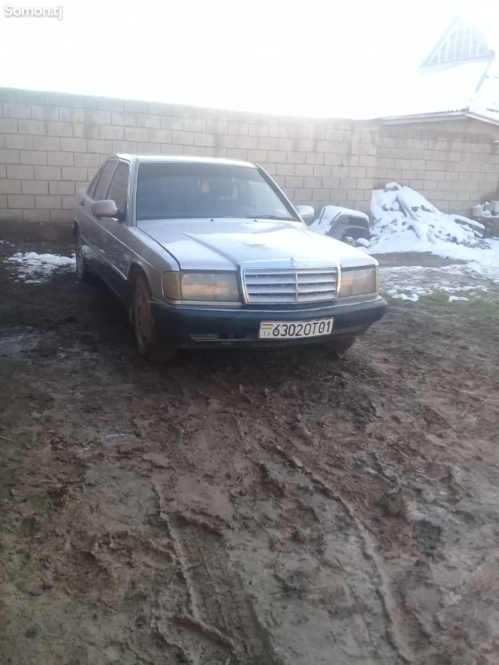 Mercedes-Benz W124, 1990-1