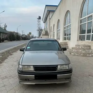 Opel Vectra A, 1992