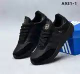 Кроссовки adidas-2