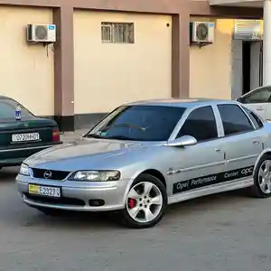 Opel Vectra B, 2000