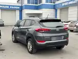 Hyundai Tucson, 2015-4