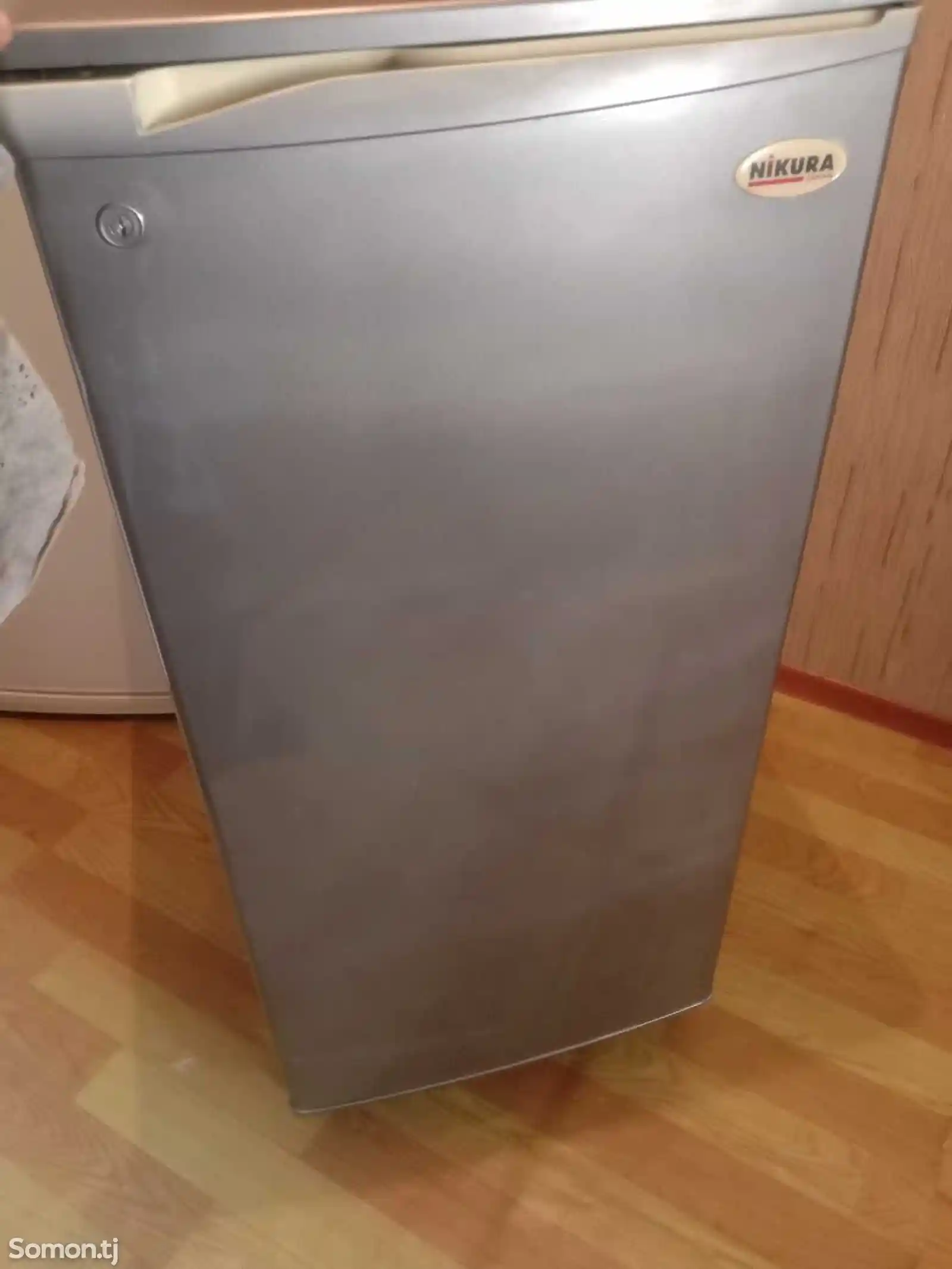 Холодильник никура-1