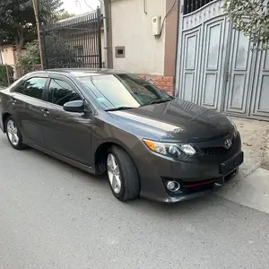 Toyota Camry, 2013