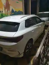 BYD E2, 2024-6