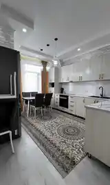 3-комн. квартира, 13 этаж, 70м², Голубой Экран-8