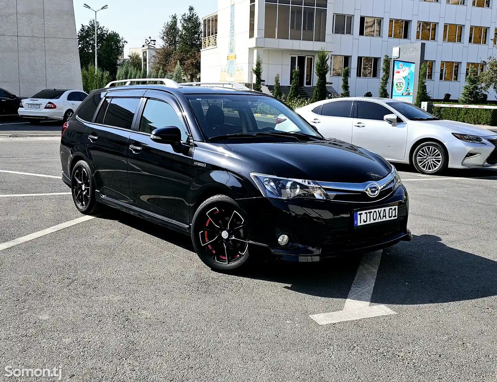 Toyota Fielder, 2014-2