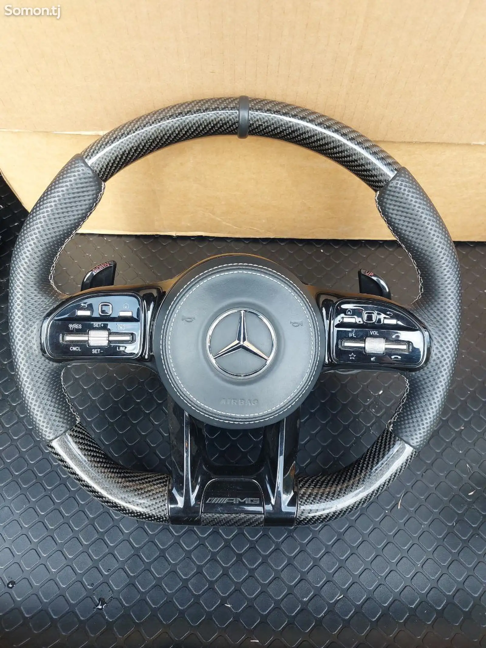 Руль от Mercedes-Benz AMG-1