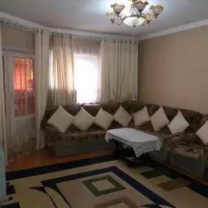 2-комн. квартира, 8 этаж, 49 м², Цум