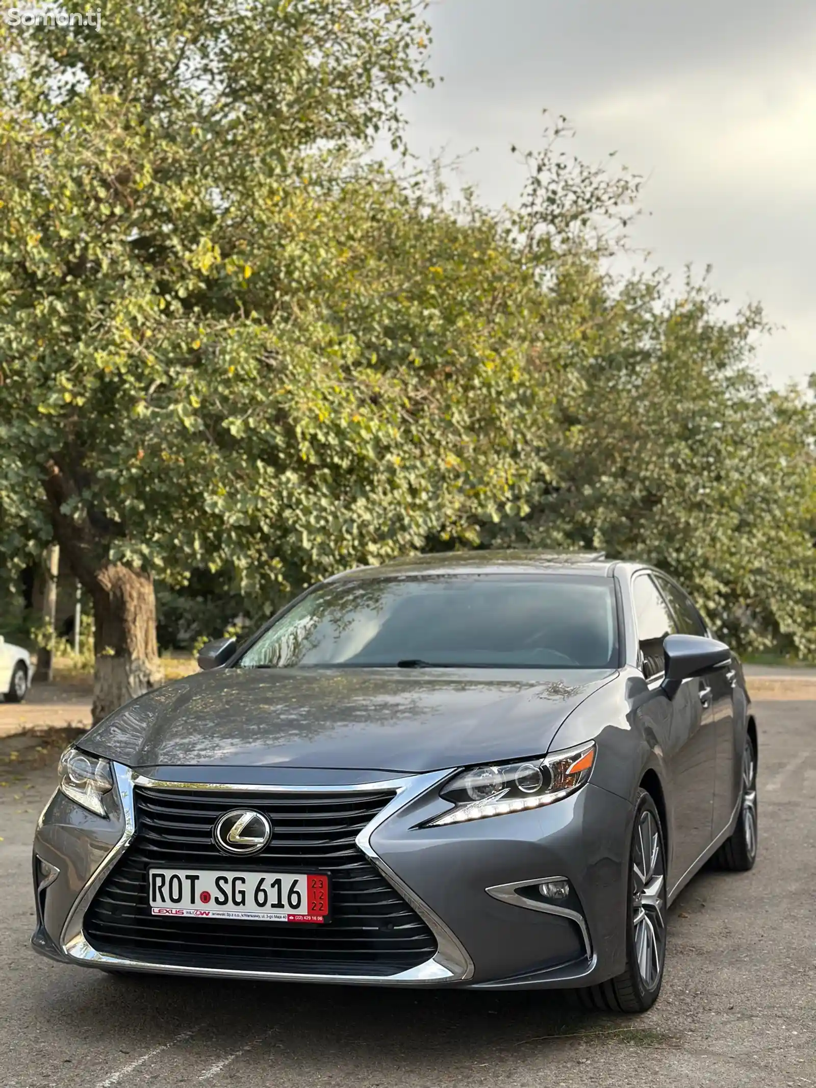 Lexus ES series, 2015-9