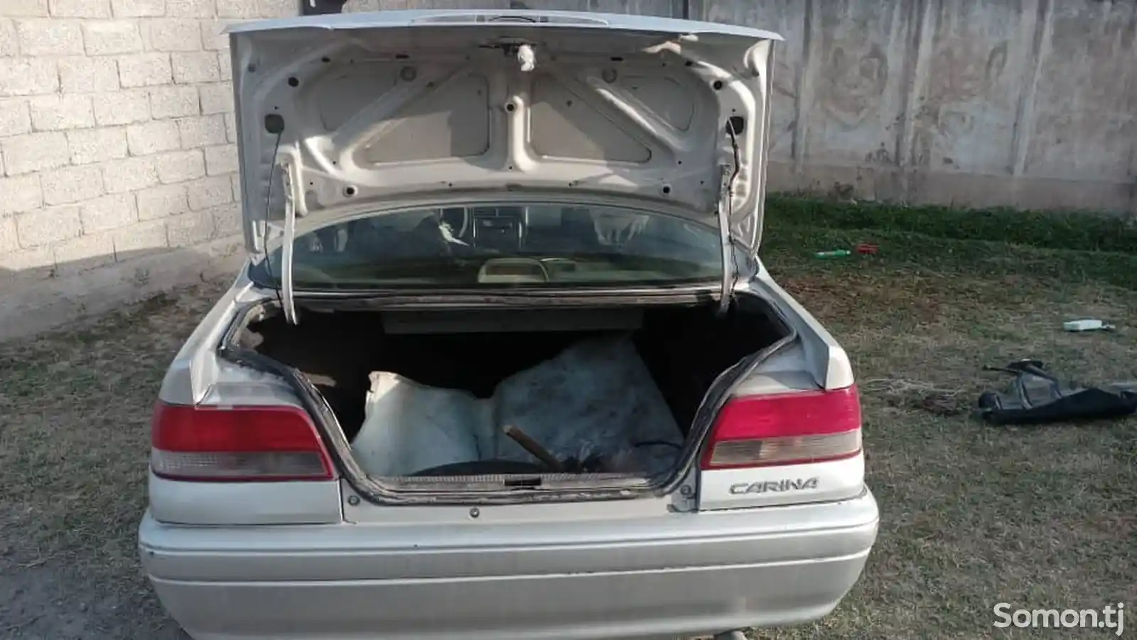 Toyota Carina, 1997-4