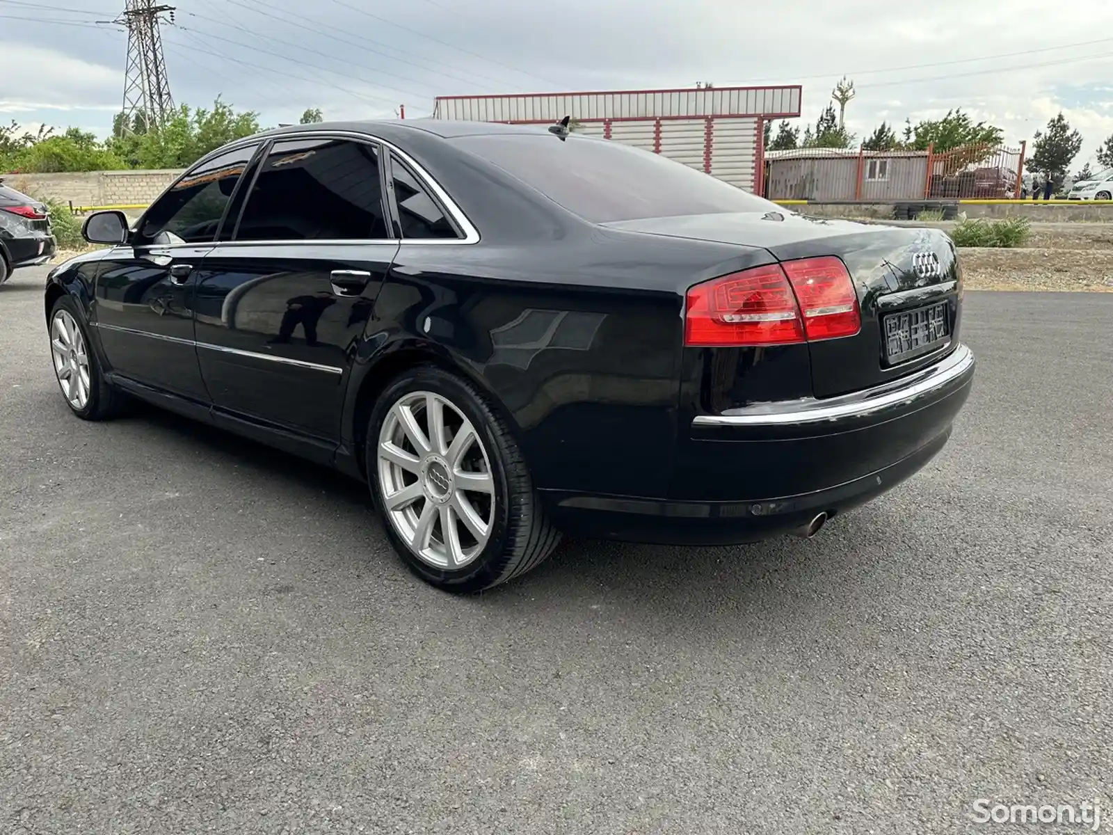 Audi A8, 2010-3