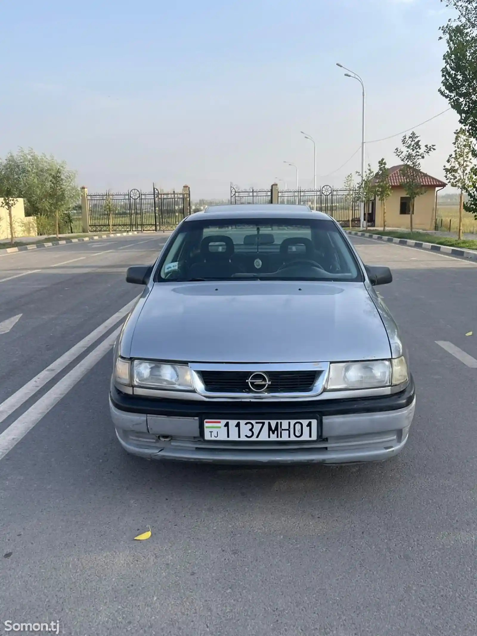 Opel Vectra A, 1993-1