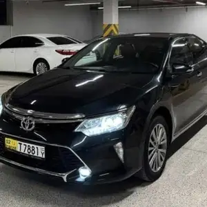 Toyota Camry, 2017