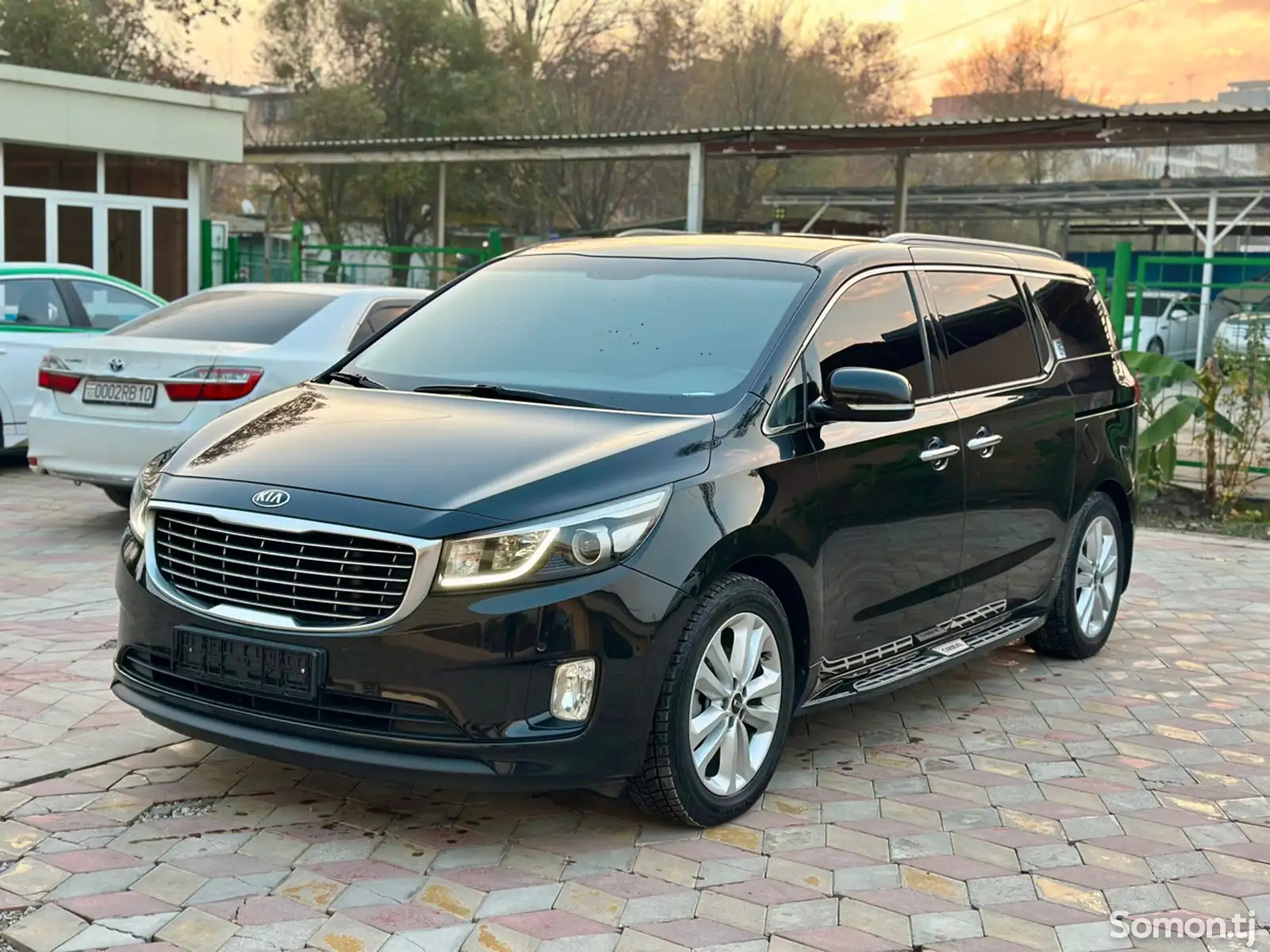 Kia Carnival, 2015-1