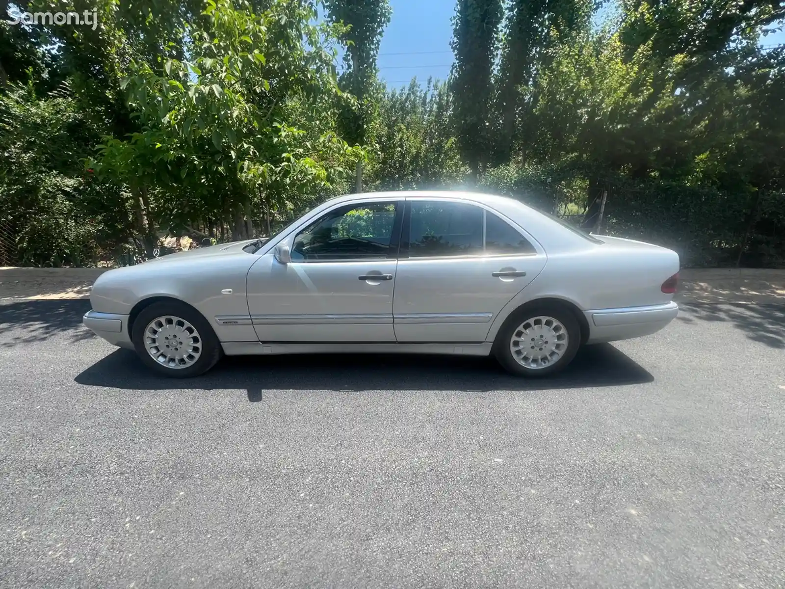 Mercedes-Benz E class, 1998-1