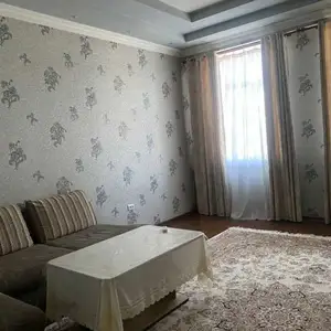 3-комн. квартира, 3 этаж, 90м², 102 мкр