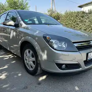 Opel Astra H, 2006