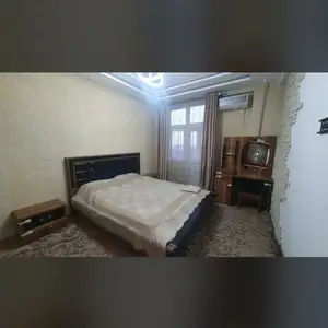 3-комн. квартира, 9 этаж, 80м², 103 мкр