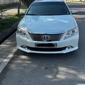 Toyota Camry, 2013