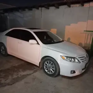 Toyota Camry, 2009