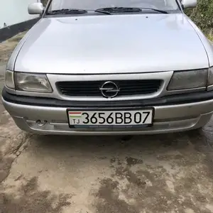 Opel Astra F, 1992