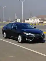 Lexus ES series, 2015-2